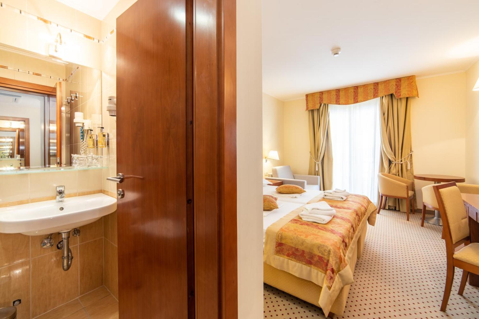 Bella Vista 4* Drvenik (Split-Dalmatia)